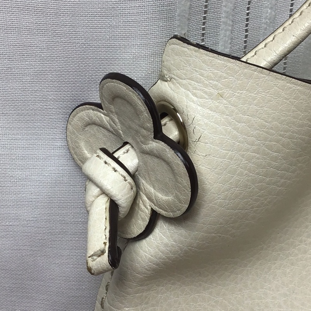 Coach ‘Derby’ Chalk Pebble Leather Crossbody with Gold Accents - Picture 6 of 12
